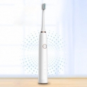 Monclique AB2107 Electric Toothbrush with USB Wireless Charger
